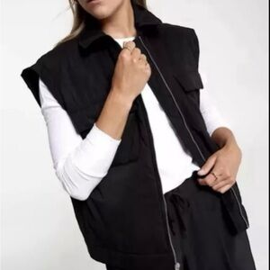CALIA Fashion Black Zip Vest.
